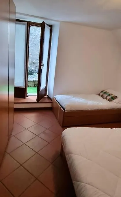 La Casetta Di Sornico Lierna Casa de Férias